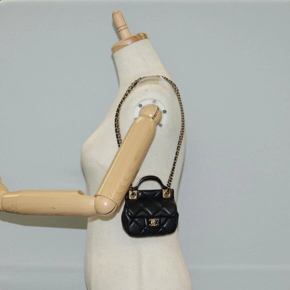 CHANEL Matelasse Chain Pouch Shoulder Bag Lamb Skin Black Gold CC Auth BD2191M - Picture 14 of 16